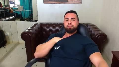 HayesWood online show from January 8, 2026, 5:43 am