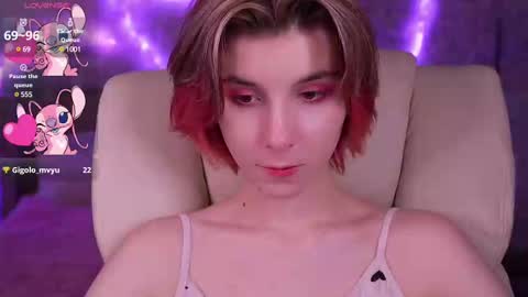 haylaamber online show from March 3, 2025, 4:25 am