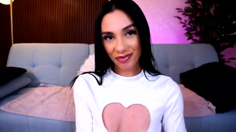 Haylie online show from January 5, 2025, 11:15 am