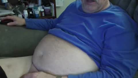 haysay722354422 online show from April 27, 2026, 8:18 pm