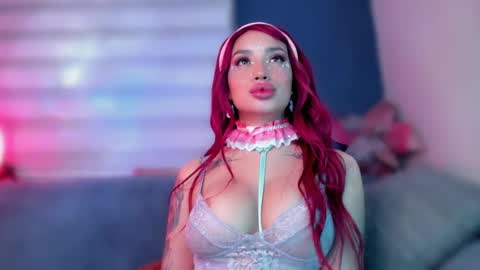 Marie online show from February 11, 2025, 8:48 am