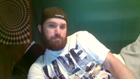 hazel198812 online show from January 14, 2026, 2:06 am