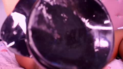 kataleya online show from January 29, 2025, 10:11 pm