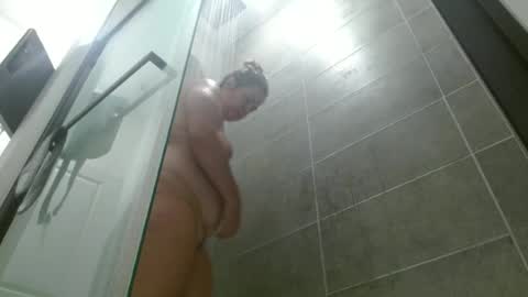 Snapshot of hazel_skye chatting on June 14, 2026, 1:03 am Hazel online show from June 14, 2026, 1:03 am
