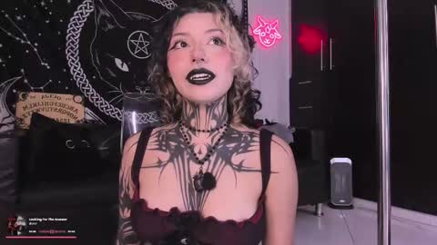 Hazell Witch online show from January 9, 2026, 3:37 pm