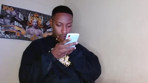 Snapshot of hazlan_420 chatting on October 5, 2025, 11:19 am hazlan_420 online show from October 5, 2025, 11:19 am