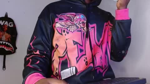 Snapshot of hazlan_420 chatting on November 22, 2025, 2:49 pm hazlan_420 online show from November 22, 2025, 2:49 pm