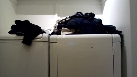 Snapshot of hdrsh08 chatting on December 9, 2024, 4:56 am hdrsh08 online show from December 9, 2024, 4:56 am