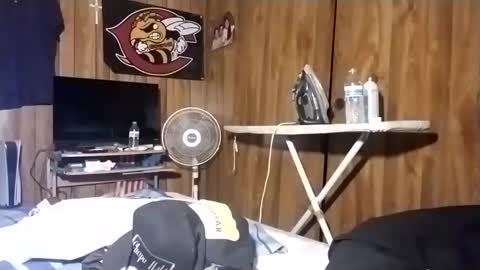 Cloudznpointzsex online show from December 26, 2024, 12:03 am