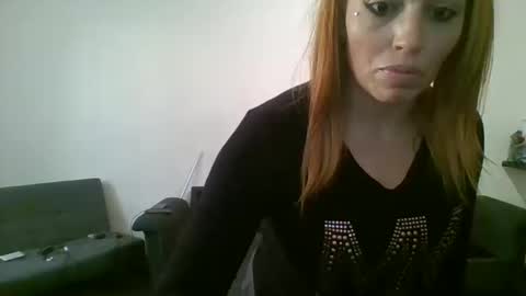 Snapshot of heathermitchell999 chatting on October 10, 2025, 11:37 pm heathermitchell999 online show from October 10, 2025, 11:37 pm