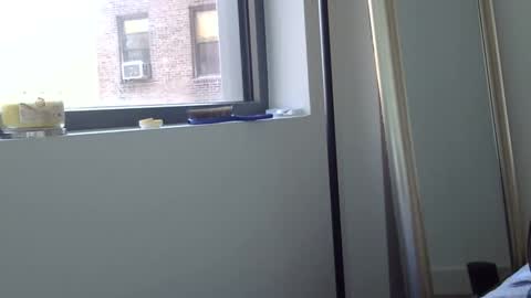 heatwavee online show from December 22, 2024, 1:00 pm