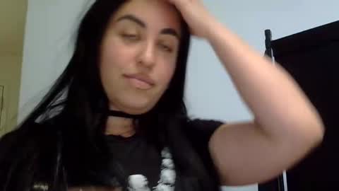 heatwavee online show from February 17, 2025, 5:53 pm