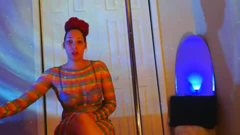 Heavenllyy online show from January 10, 2025, 6:09 am