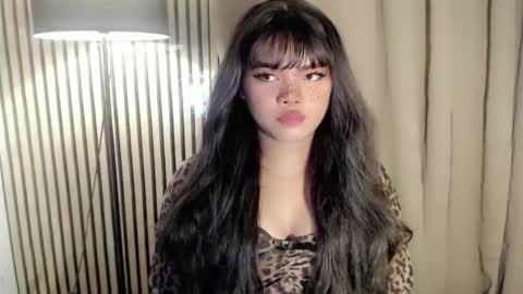 KENDAL online show from December 17, 2025, 5:13 am