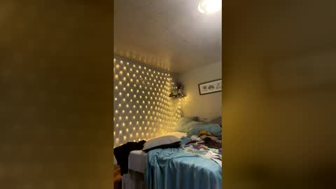 sydney creamz online show from March 16, 2026, 5:06 pm