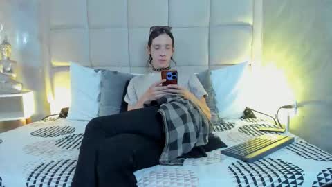 Keira Hecate online show from January 17, 2026, 8:01 pm