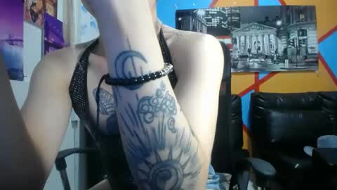 Heidy Sumers online show from February 22, 2025, 8:53 pm