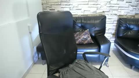 Heidy Sumers online show from April 14, 2026, 5:52 pm