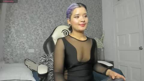 Hella online show from September 30, 2025, 3:00 am