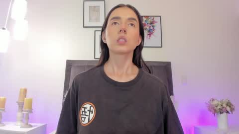 Helen  online show from March 29, 2026, 12:49 pm