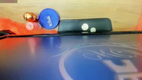 Helen online show from October 26, 2025, 6:03 pm