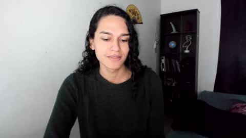 helena_spellman online show from April 14, 2026, 2:39 am