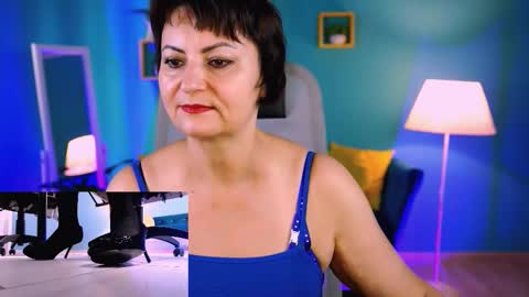 helenbeler online show from November 15, 2025, 8:33 am