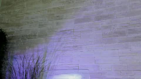 Helen online show from April 15, 2026, 5:14 am