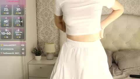 Sarah  here Help to make 100 thumbs up  online show from February 19, 2025, 10:20 pm