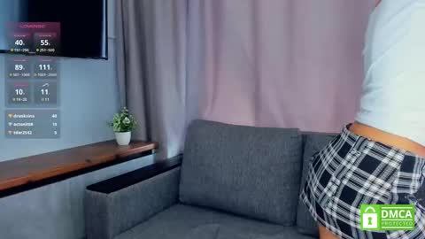 Sarah  here Help to make 100 thumbs up  online show from March 8, 2025, 7:05 am