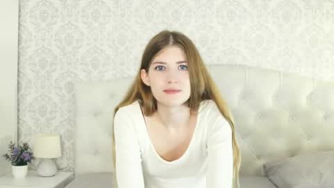 Sarah  here Help to make 100 thumbs up  online show from March 9, 2025, 8:10 pm