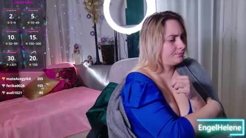 heleneengel online show from December 15, 2025, 8:02 pm