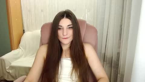 Snapshot of helgamun1 chatting on January 12, 2026, 6:18 am Helga online show from January 12, 2026, 6:18 am