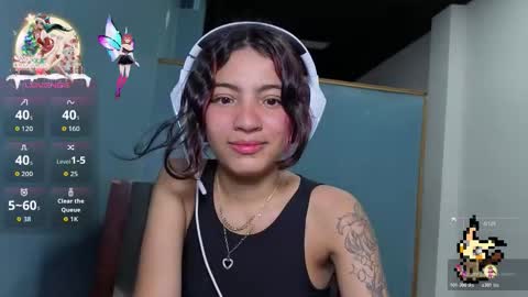 Helia Transfem and Amy online show from November 14, 2025, 1:48 am