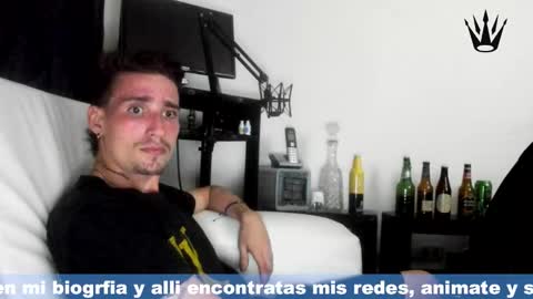 Snapshot of hell_boy66 chatting on September 28, 2025, 2:39 am Eros online show from September 28, 2025, 2:39 am