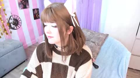 Laura online show from February 21, 2025, 1:44 am