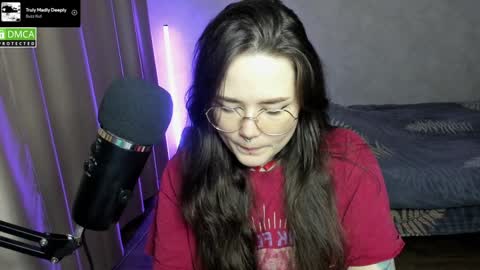 Red online show from December 19, 2024, 8:13 pm