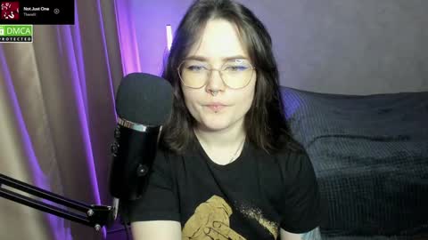 Red online show from February 2, 2025, 9:56 pm