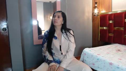 Hellen.  online show from April 29, 2026, 11:25 am