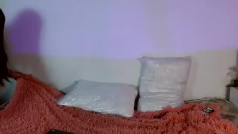 Hellen lopez online show from February 16, 2026, 1:46 am