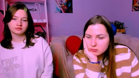 Snapshot of helli_belli chatting on February 28, 2025, 2:42 pm Helli online show from February 28, 2025, 2:42 pm