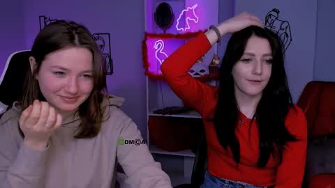 Snapshot of helli_belli chatting on March 5, 2025, 11:27 pm Helli online show from March 5, 2025, 11:27 pm