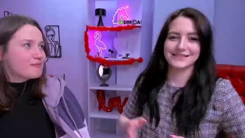 Snapshot of helli_belli chatting on March 9, 2025, 1:15 pm Helli online show from March 9, 2025, 1:15 pm