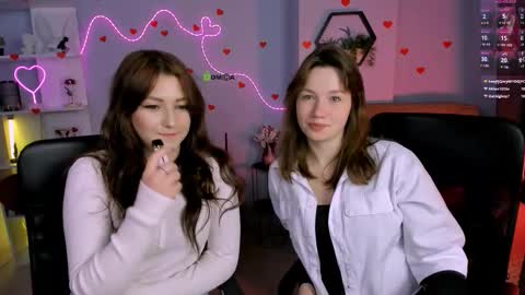 Helli online show from February 20, 2026, 8:20 pm