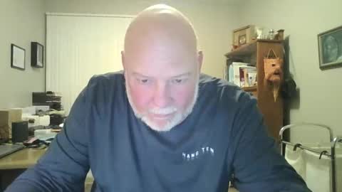 helloforfun111 online show from October 28, 2025, 11:25 am