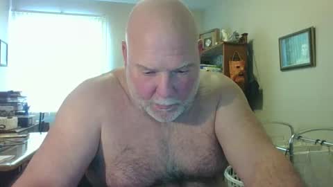 helloforfun111 online show from February 5, 2026, 3:38 pm