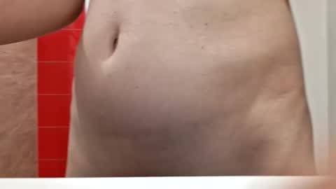 hellokitten123 online show from April 10, 2026, 5:45 am