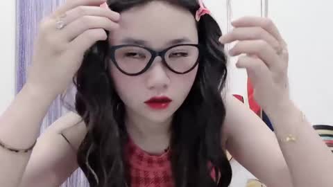 Snapshot of hellokitty_sexy chatting on May 2, 2026, 12:37 am hellokitty_sexy online show from May 2, 2026, 12:37 am