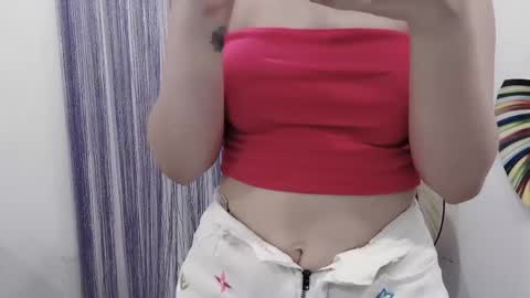 Snapshot of hellokitty_sexy chatting on May 25, 2026, 12:38 am hellokitty_sexy online show from May 25, 2026, 12:38 am
