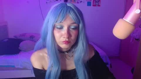 Raven and Momo online show from February 2, 2026, 9:13 pm